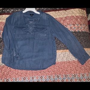 Women’s Gap Jean Shirt